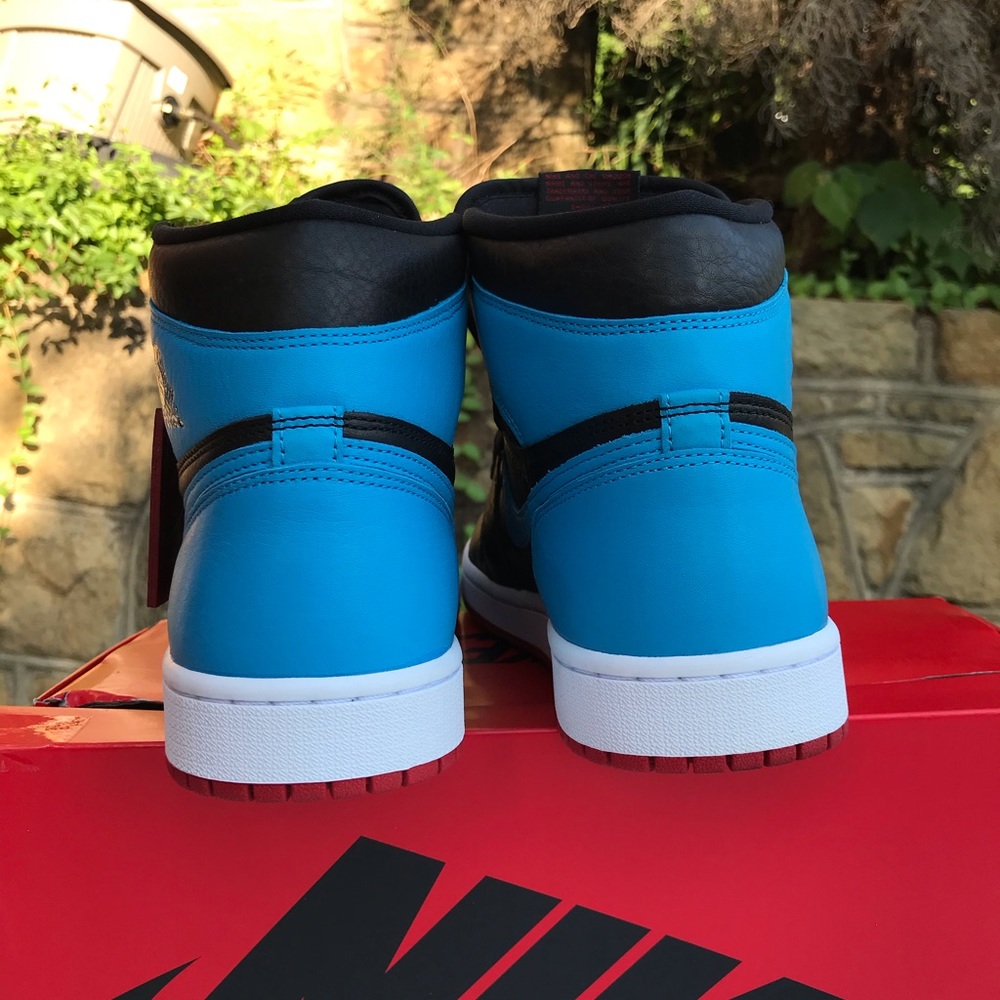 Jordan 1 UNC TO CHICAGO - Picture 5 of 7
